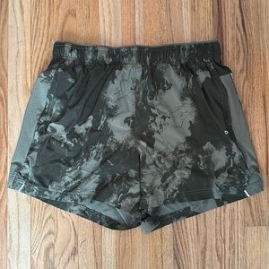 DSG men’s athletic shorts. Size L. No tags but never worn!